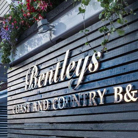 Bentleys Coast And Country B&B Lymington Bagian luar foto